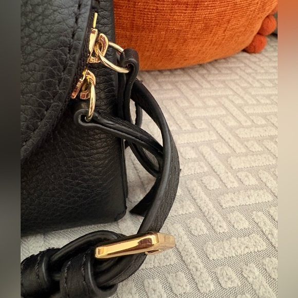 NWOT Thacker Nikki Leather Crossbody Bag Black- Gold Hardware - Picture 11 of 12